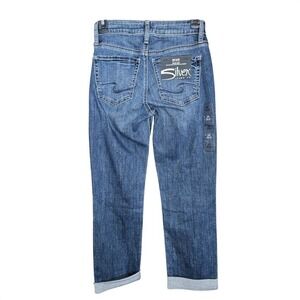 Silver Jeans Co. Suki Mid Rise Curvy Fit Capri Jeans 24 x 23.5 NWT Cuffed Blue